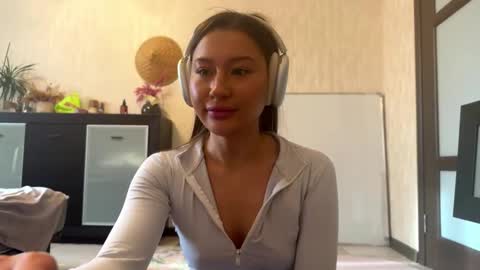 Lynn online show from 11/02/25, 08:28