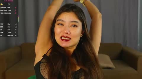 Hi all. My name is Naomi and Im glad to see you in my room  online show from 11/07/25, 03:06