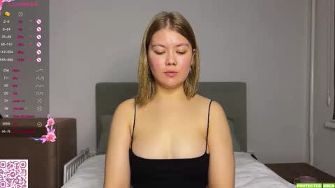 Snapshot of jettamona chatting on 10/27/25, 02:43 Mona online show from 10/27/25, 02:43