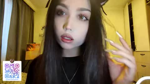 I am Gina ntmu Lets hit 10 Thumbs Up together online show from 01/08/26, 06:26