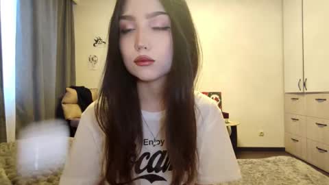 I am Gina ntmu Lets hit 10 Thumbs Up together online show from 02/24/26, 09:29