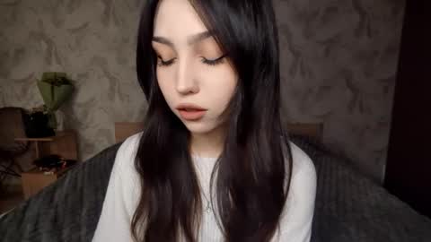 I am Gina ntmu Lets hit 10 Thumbs Up together online show from 03/24/26, 03:39