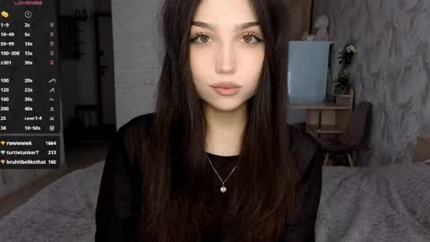 I am Gina ntmu Lets hit 10 Thumbs Up together online show from 05/16/26, 10:36