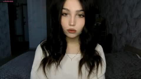 I am Gina ntmu Lets hit 10 Thumbs Up together online show from 05/28/26, 04:43