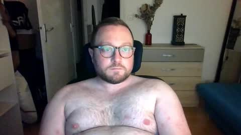 jeuneloup92 online show from 11/24/25, 06:07