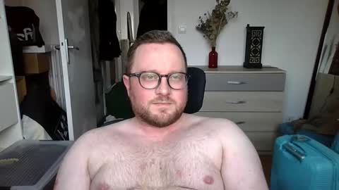 jeuneloup92 online show from 02/27/26, 04:07