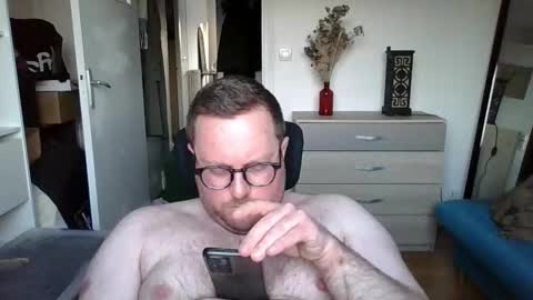 jeuneloup92 online show from 03/09/26, 05:50