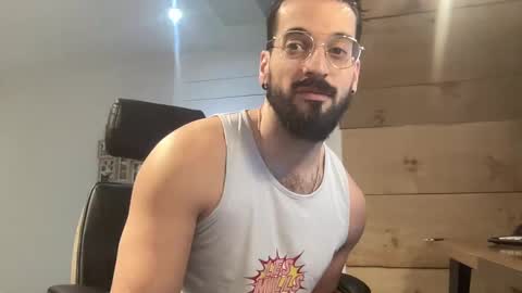 Snapshot of jeunemek00779042 chatting on 01/24/25, 03:02 JEUNEMEK007 online show from 01/24/25, 03:02