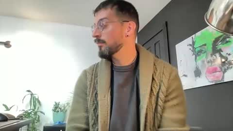 Snapshot of jeunemek00779042 chatting on 02/03/26, 03:06 JEUNEMEK007 online show from 02/03/26, 03:06