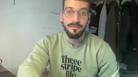 Snapshot of jeunemek00779042 chatting on 03/10/26, 01:16 JEUNEMEK007 online show from 03/10/26, 01:16