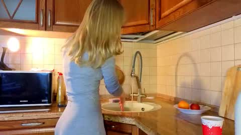 Gwen online show from 02/07/26, 09:57