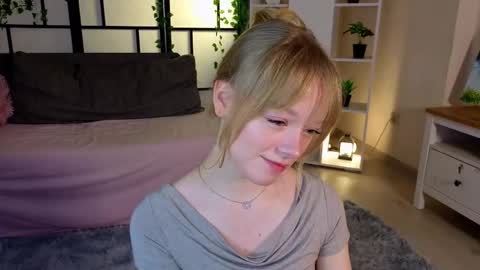 Gwen online show from 02/28/26, 08:10