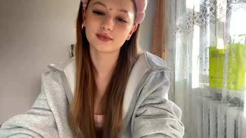 Emma online show from 06/24/26, 10:58