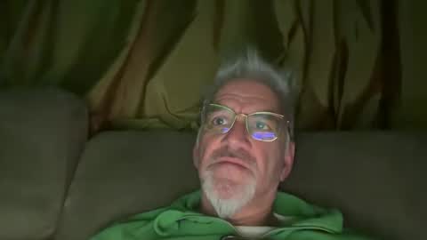 jewlronny online show from 12/21/24, 09:36