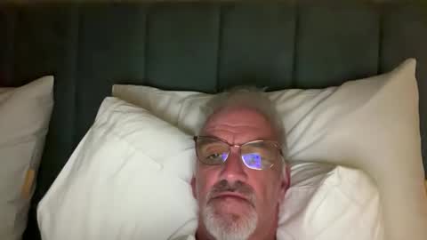 jewlronny online show from 10/12/25, 04:50