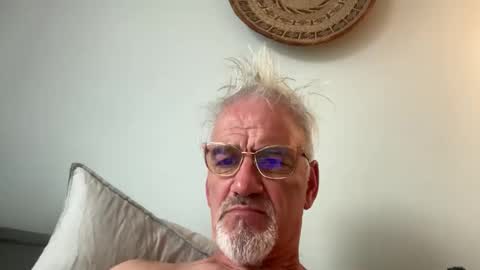 jewlronny online show from 04/10/26, 02:55