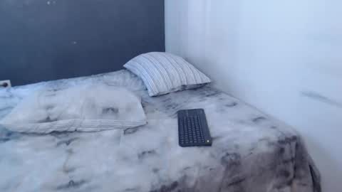 jey_foxx online show from 04/16/26, 08:09