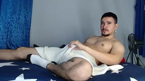Snapshot of jeycob_happy97 chatting on 06/29/26, 11:21 Juan David online show from 06/29/26, 11:21