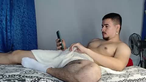 Snapshot of jeycob_happy97 chatting on 07/09/26, 12:09 Juan David online show from 07/09/26, 12:09