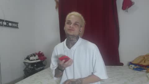 JEYKOB online show from 12/24/24, 04:33