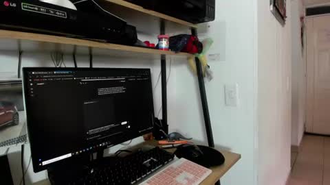 Snapshot of jezabel_purple chatting on 06/18/26, 03:05 Camila online show from 06/18/26, 03:05