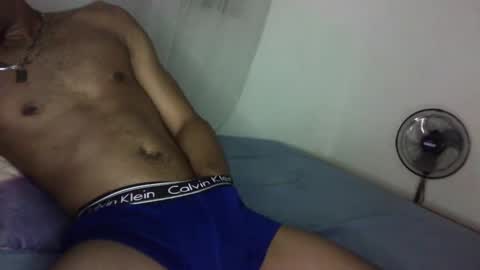 Snapshot of jg1105 chatting on 01/25/25, 04:34 jg1105 online show from 01/25/25, 04:34