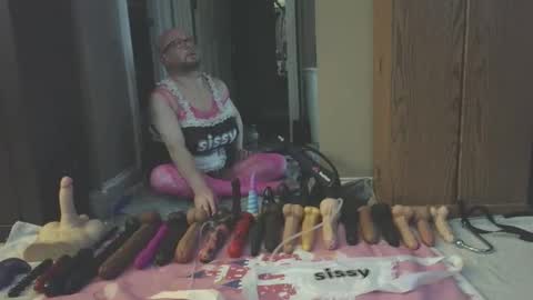 Snapshot of jghosty69 chatting on 04/19/26, 02:00 Nasty Cumslut online show from 04/19/26, 02:00
