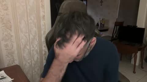 jglisson83 online show from 12/21/25, 09:55