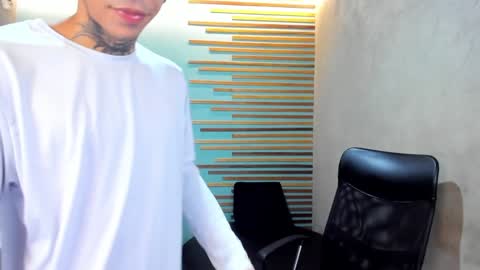 Snapshot of jharol_cardona chatting on 01/09/25, 01:39 Jharol  online show from 01/09/25, 01:39