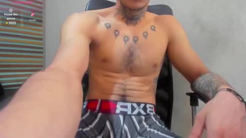 Snapshot of jharol_cardona chatting on 03/04/25, 01:23 Jharol  online show from 03/04/25, 01:23