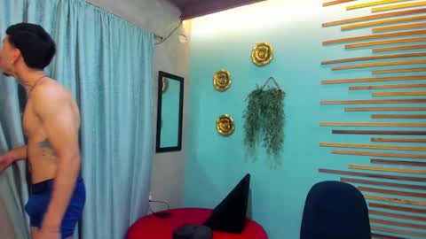 Snapshot of jharol_cardona chatting on 09/26/25, 01:48 Jharol  online show from 09/26/25, 01:48