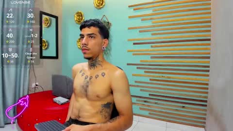 Snapshot of jharol_cardona chatting on 10/11/25, 01:27 Jharol  online show from 10/11/25, 01:27