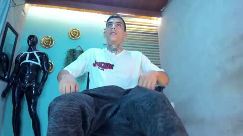 Jharol  online show from 01/13/26, 12:32