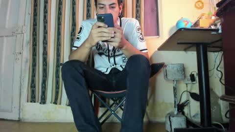 Jharol  online show from 06/19/26, 12:37