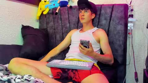 Jheampiero online show from 05/23/26, 01:33