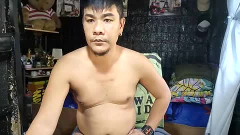 Snapshot of jherry26 chatting on 05/19/26, 02:51 jherry26 online show from 05/19/26, 02:51