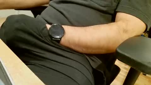 jhincorre1234 online show from 09/19/25, 07:47