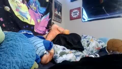 Snapshot of jhines15511 chatting on 11/15/25, 10:26 jhines15511 online show from 11/15/25, 10:26