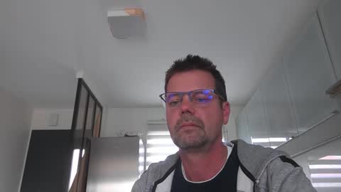 jhmec44000 online show from 04/22/26, 11:56