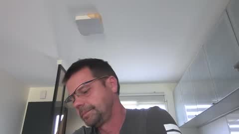 jhmec44000 online show from 04/25/26, 04:15