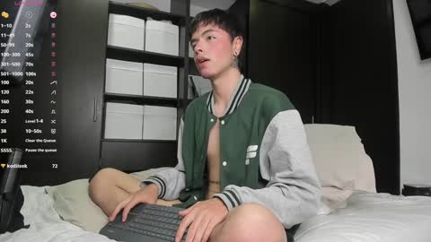 Snapshot of jhn_morghan chatting on 02/02/25, 07:30 Morghan online show from 02/02/25, 07:30