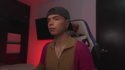 Snapshot of jhn_morghan chatting on 02/01/26, 04:44 Morghan online show from 02/01/26, 04:44