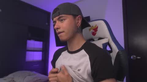 Snapshot of jhn_morghan chatting on 02/13/26, 08:05 Morghan online show from 02/13/26, 08:05