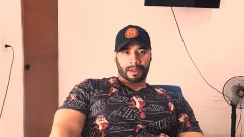 En moreno online show from 01/08/26, 09:39