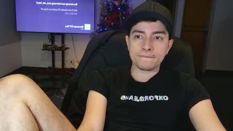 Jhoan Saenz online show from 11/18/25, 04:39