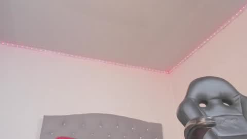 jhoanatrans22 online show from 12/15/25, 07:07