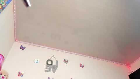 jhoanatrans22 online show from 03/01/26, 09:33