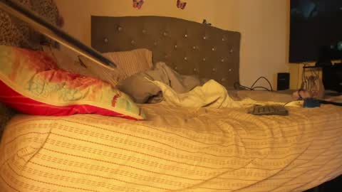 jhoanatrans22 online show from 03/08/26, 04:22