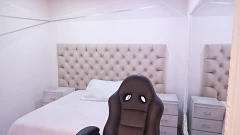 jhoanleandro online show from 03/03/26, 04:40