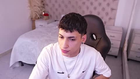 jhoanleandro online show from 03/17/26, 05:22